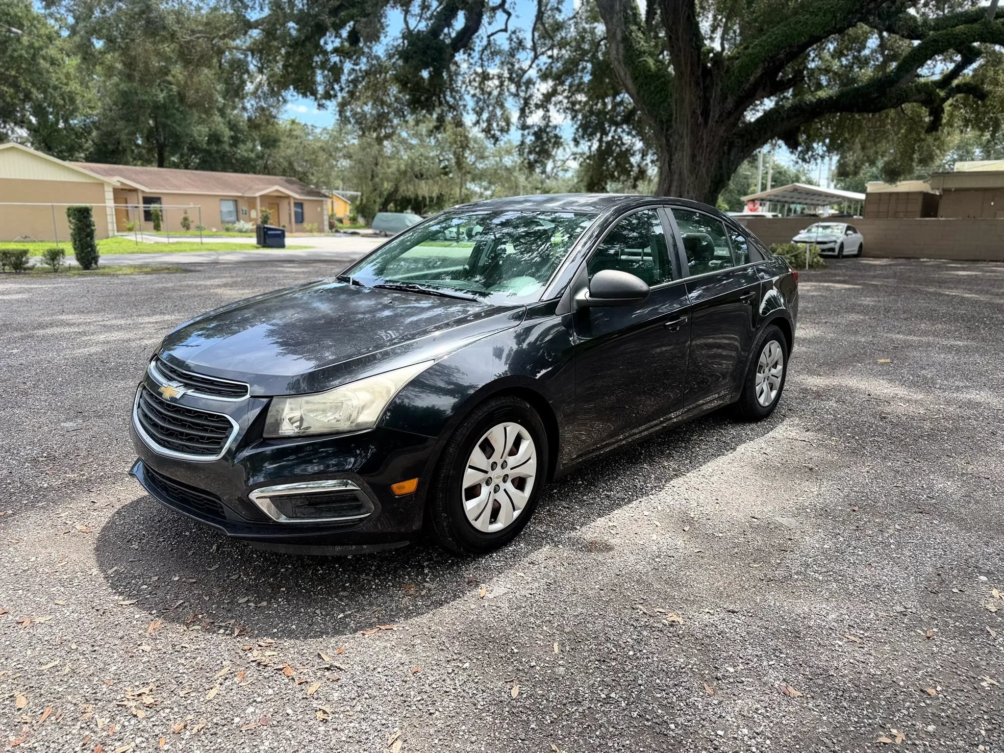 Used 2015 Chevrolet Cruze LS FWD image 1