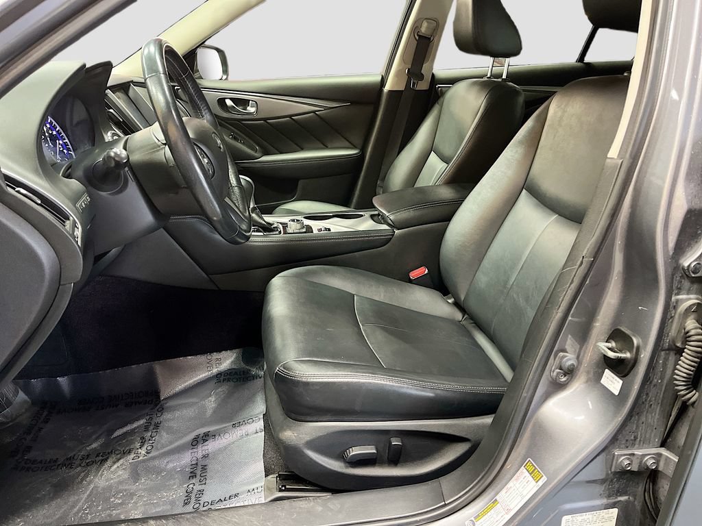 Used 2016 INFINITI Q50 3.0t Premium AWD/4WD image 19