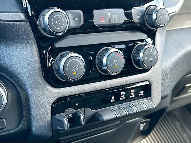 New 2026 RAM 1500 Classic Warlock image 10