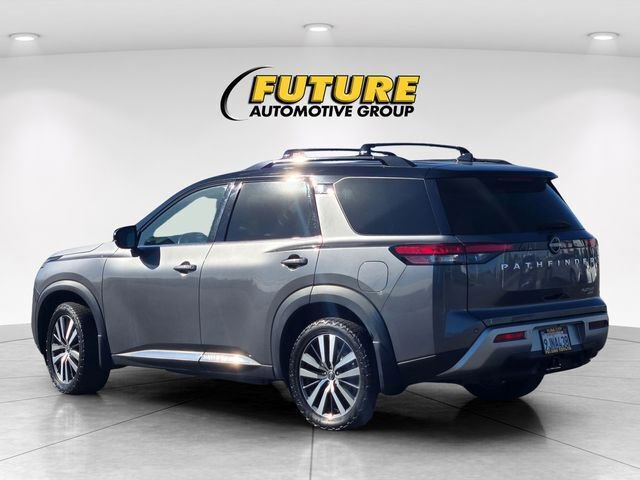 Used 2022 Nissan Pathfinder Platinum w/ Cargo Package AWD/4WD image 7