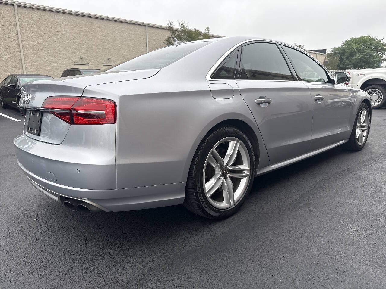 Used 2015 Audi S8 w/ S8 Driver Assistance Package AWD/4WD image 10