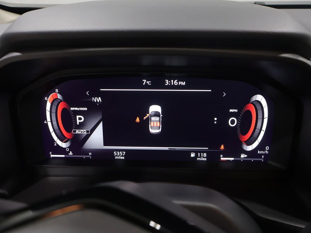 Used 2025 Nissan Rogue SL w/ SL Premium Package image 44