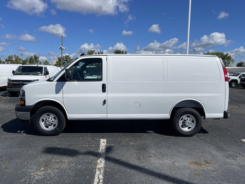 New 2025 Chevrolet Express 2500 w/ Driver Convenience Package RWD image 3