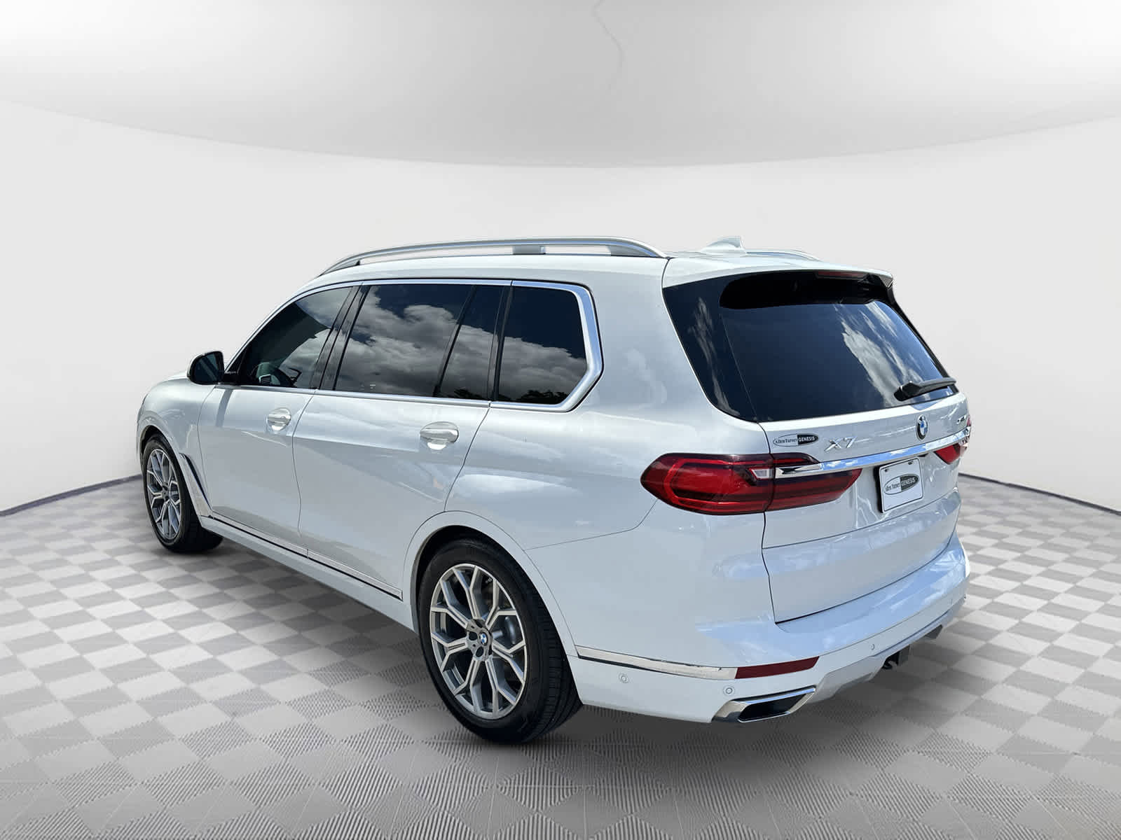 Used 2019 BMW X7 xDrive40i w/ Cold Weather Package AWD/4WD image 4