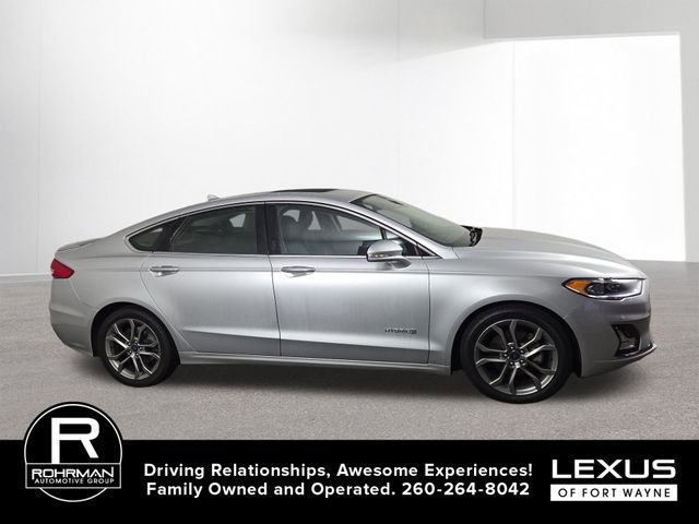 Used 2019 Ford Fusion Titanium image 5