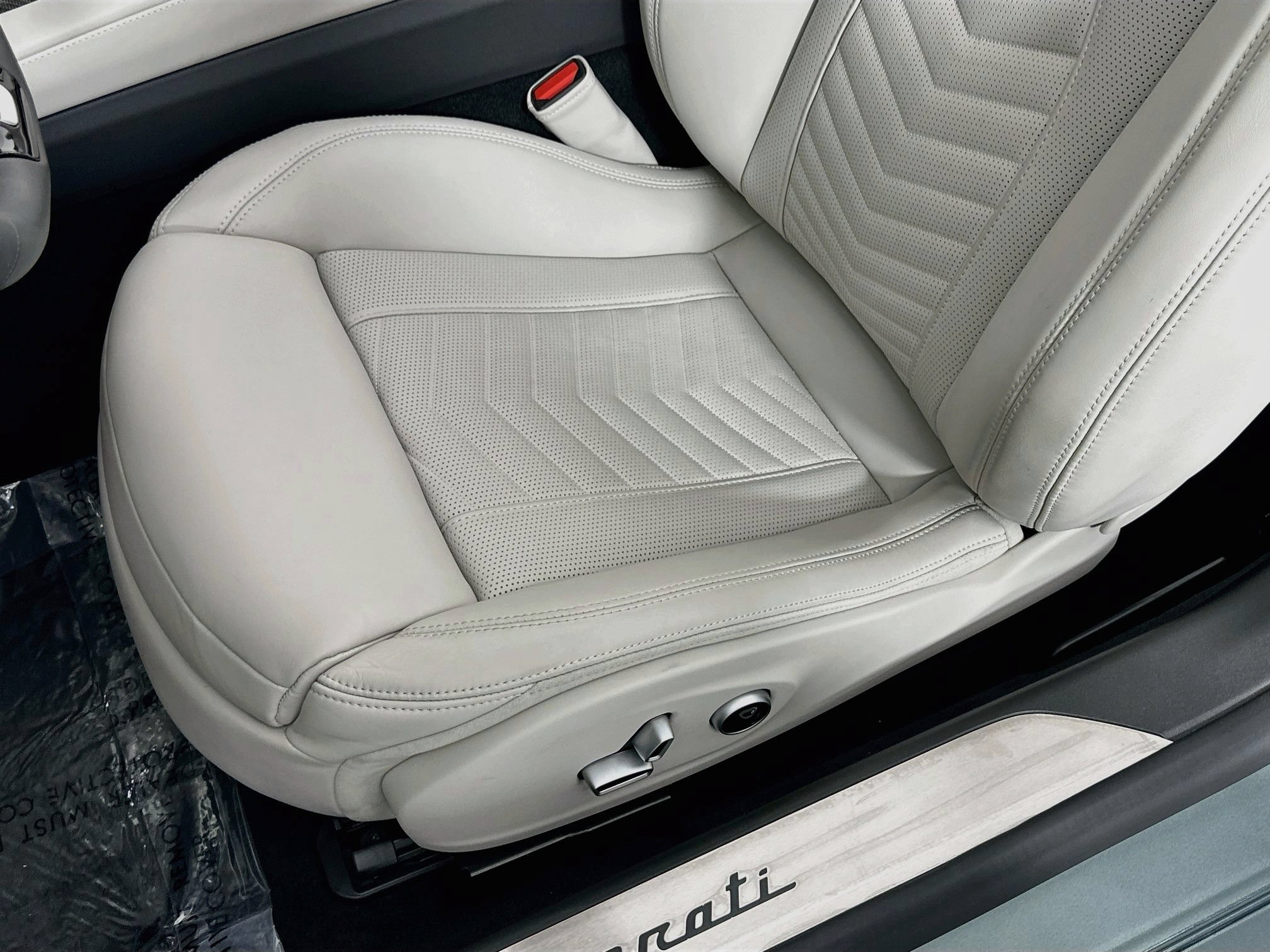 New 2026 Maserati GranCabrio Modena AWD/4WD image 17