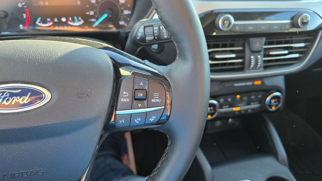 Used 2021 Ford Escape SEL image 15