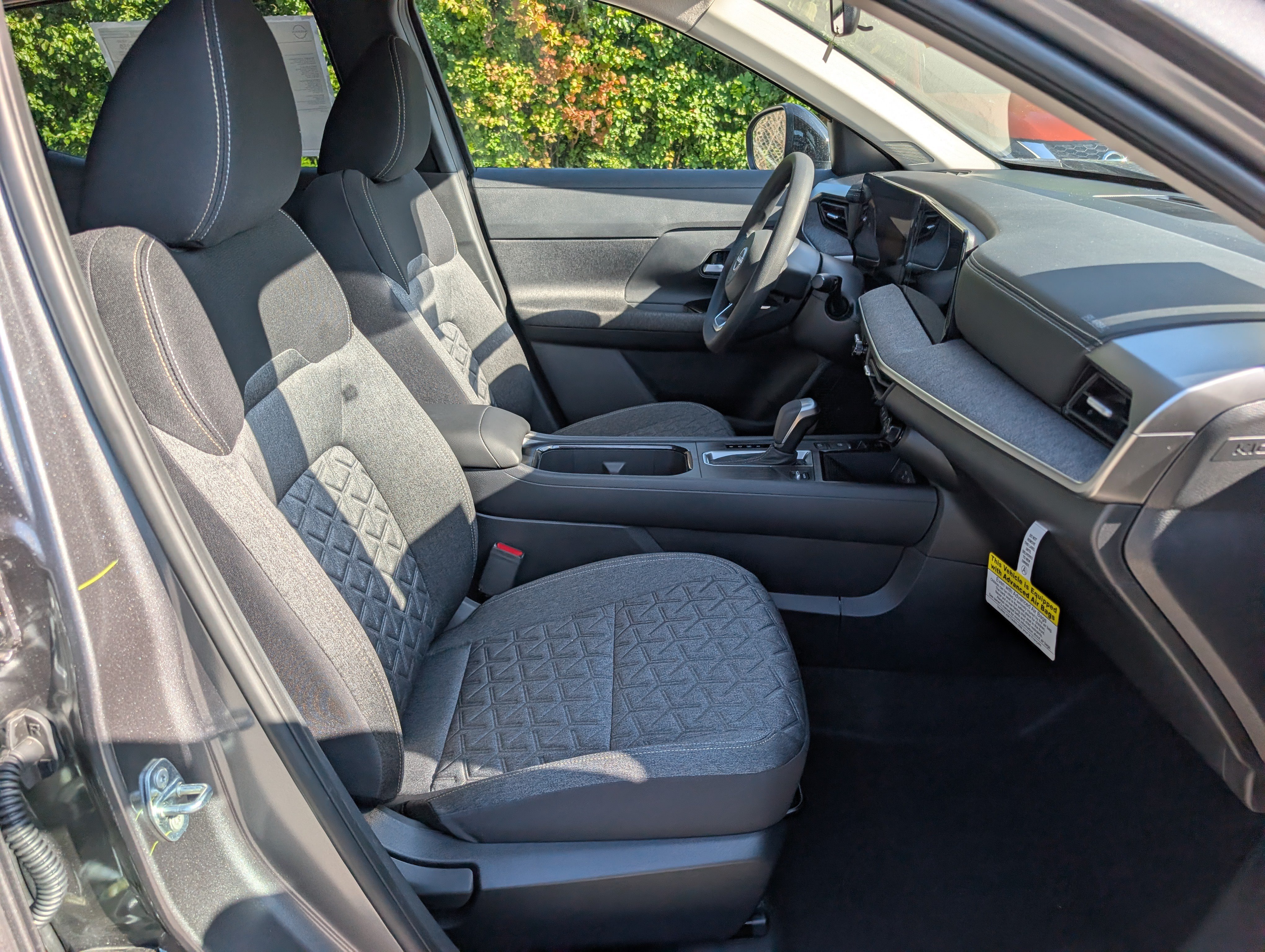 New 2027 Nissan Kicks SV AWD/4WD image 7