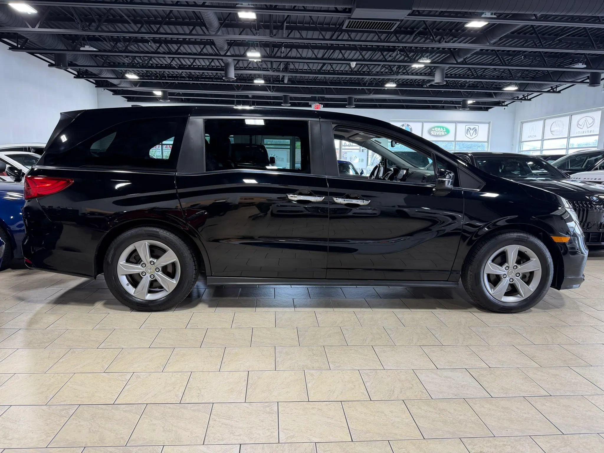 Used 2018 Honda Odyssey EX-L image 21
