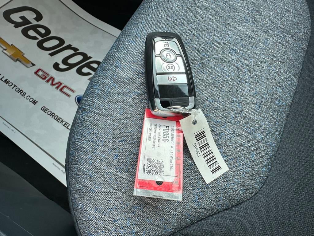 New 2025 Ford Maverick XLT w/ XLT Luxury Package image 18