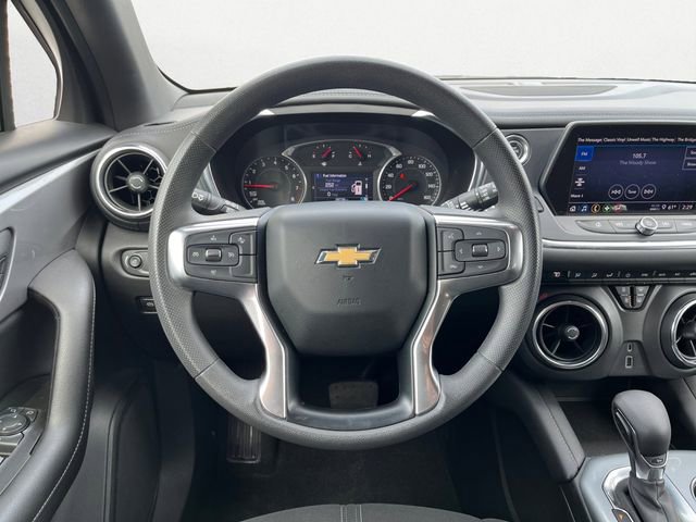 Used 2021 Chevrolet Blazer LT FWD image 13