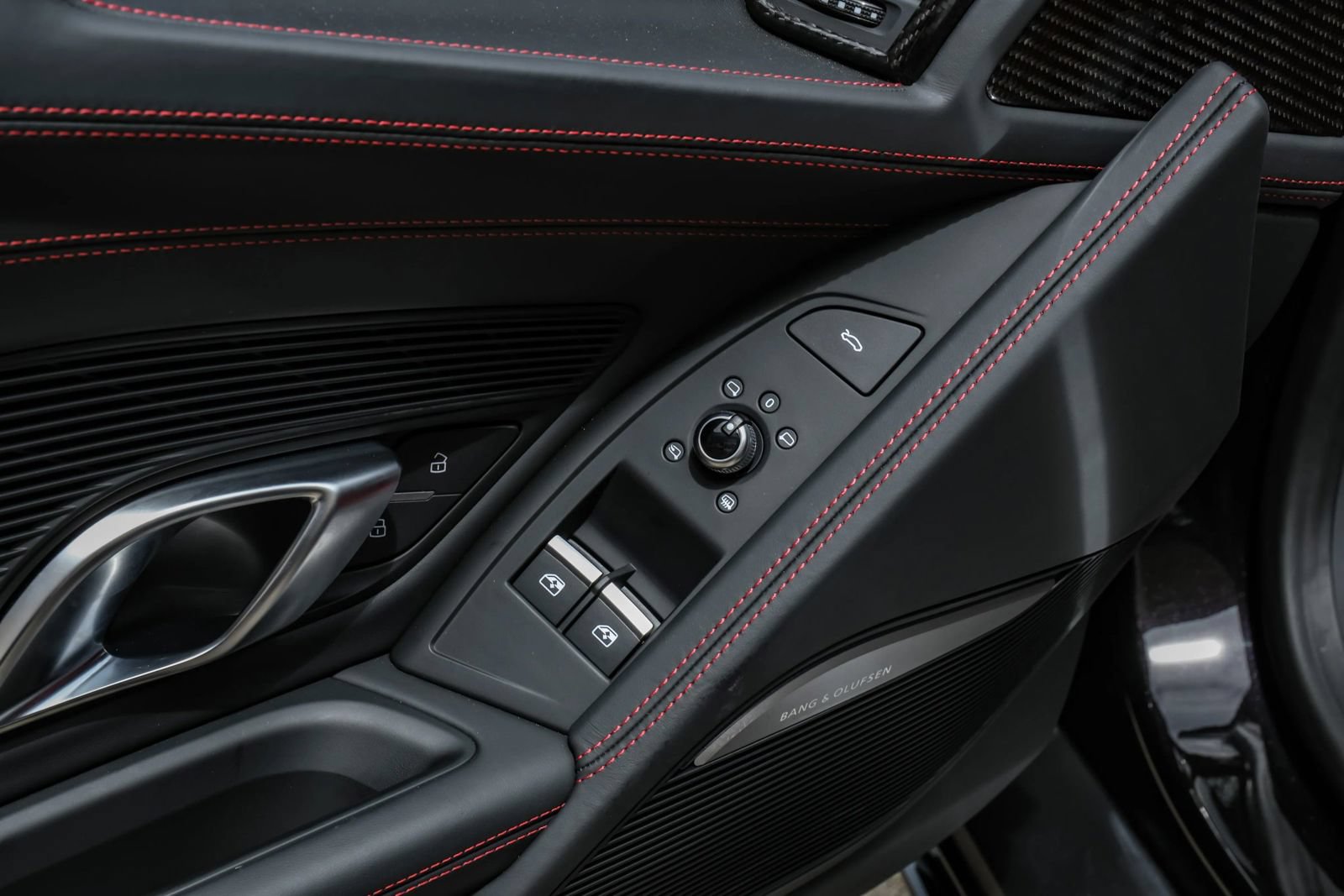Used 2021 Audi R8 V10 RWD image 35