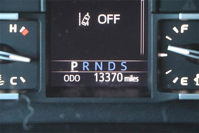 Certified 2019 Toyota Tundra Limited w/ Limited Premium Package image 32