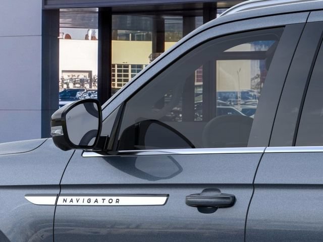 New 2026 Lincoln Navigator L Reserve AWD/4WD image 52