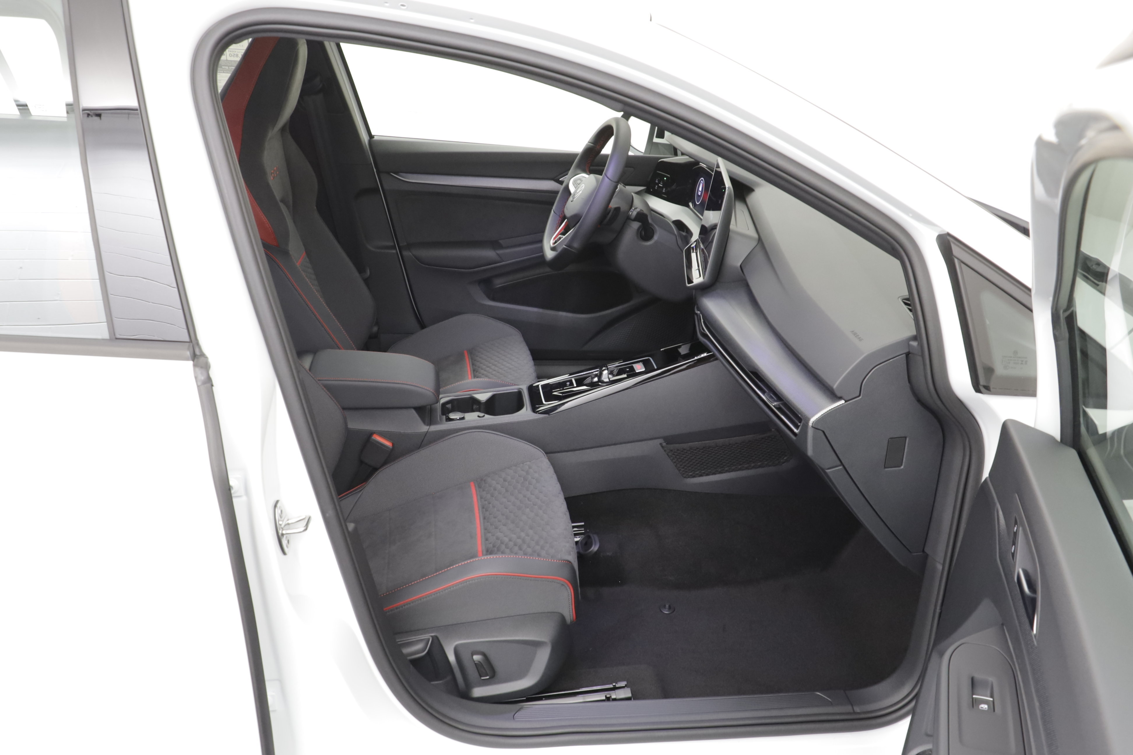 New 2026 Volkswagen GTI SE FWD image 21
