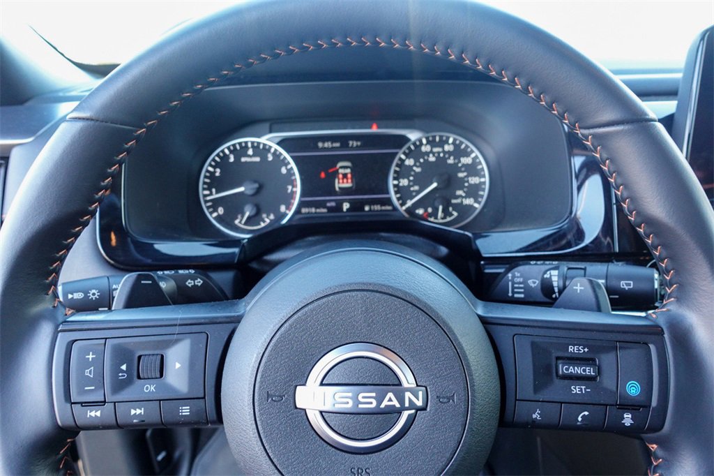 Used 2025 Nissan Pathfinder Rock Creek image 16