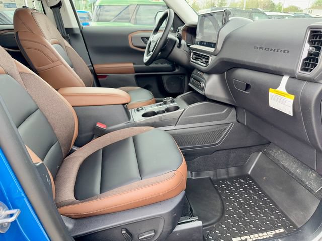 New 2025 Ford Bronco Sport Outer Banks w/ Outer Banks Tech Package+ AWD/4WD image 8
