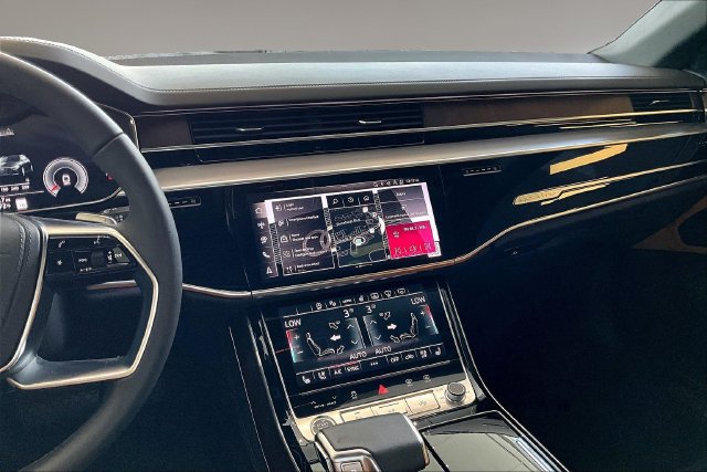Used 2026 Audi A8 L 3.0T AWD/4WD image 9