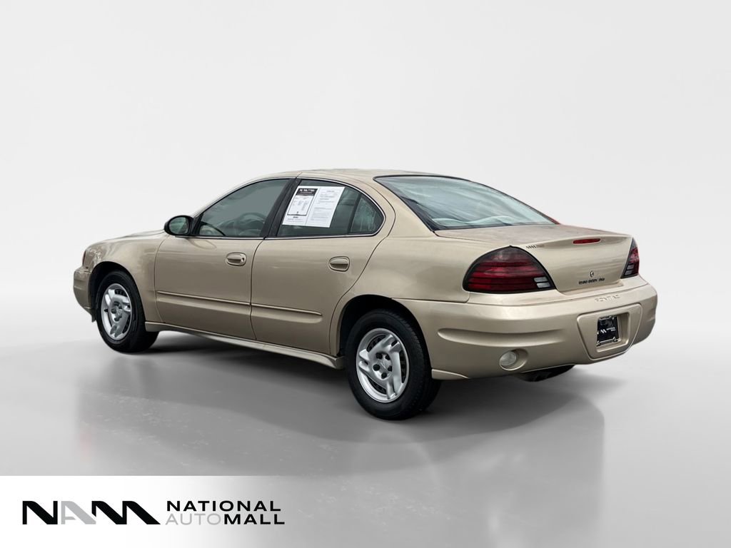 Used 2005 Pontiac Grand Am SE image 3