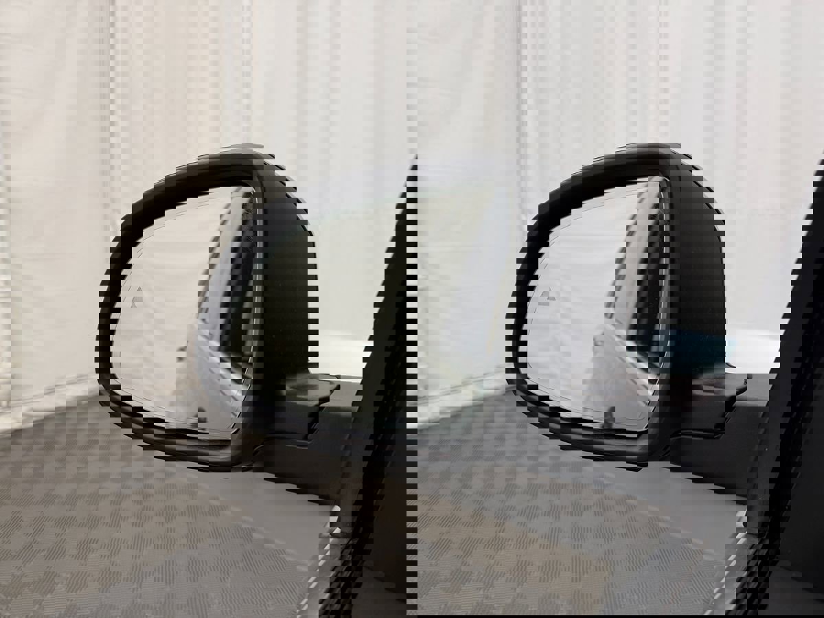 Used 2023 BMW X7 xDrive40i w/ Premium Package image 22