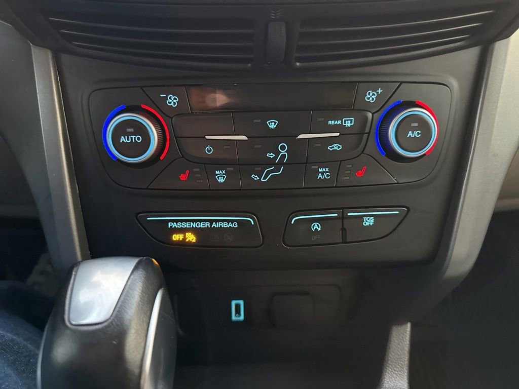 Used 2018 Ford Escape SEL image 31