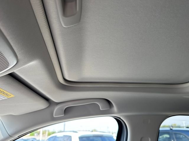 Used 2025 MAZDA CX-5 AWD 2.5 S w/ Preferred Package image 15