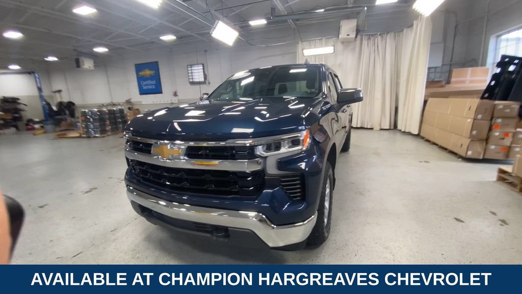 Certified 2022 Chevrolet Silverado 1500 LT AWD/4WD image 5