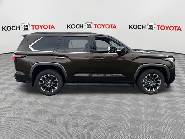 Used 2023 Toyota Sequoia Limited w/ Tow Technology Package AWD/4WD image 9