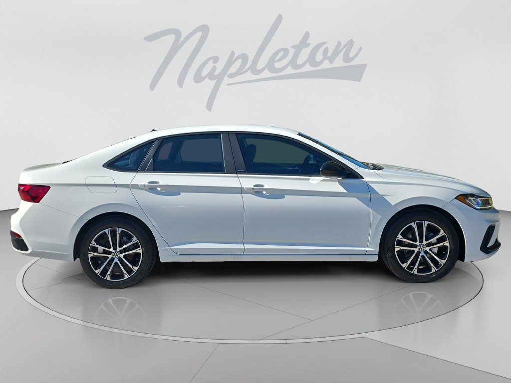 New 2027 Volkswagen Jetta Sport FWD image 6