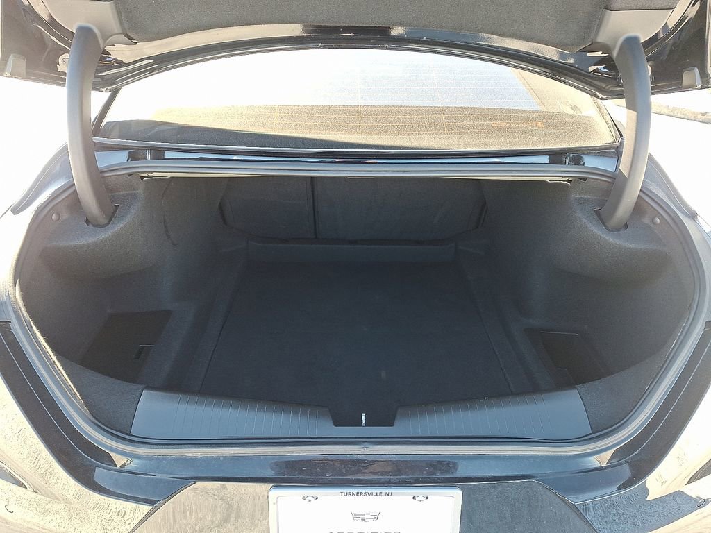 Certified 2023 Cadillac CT4 V w/ Navigation Package image 31