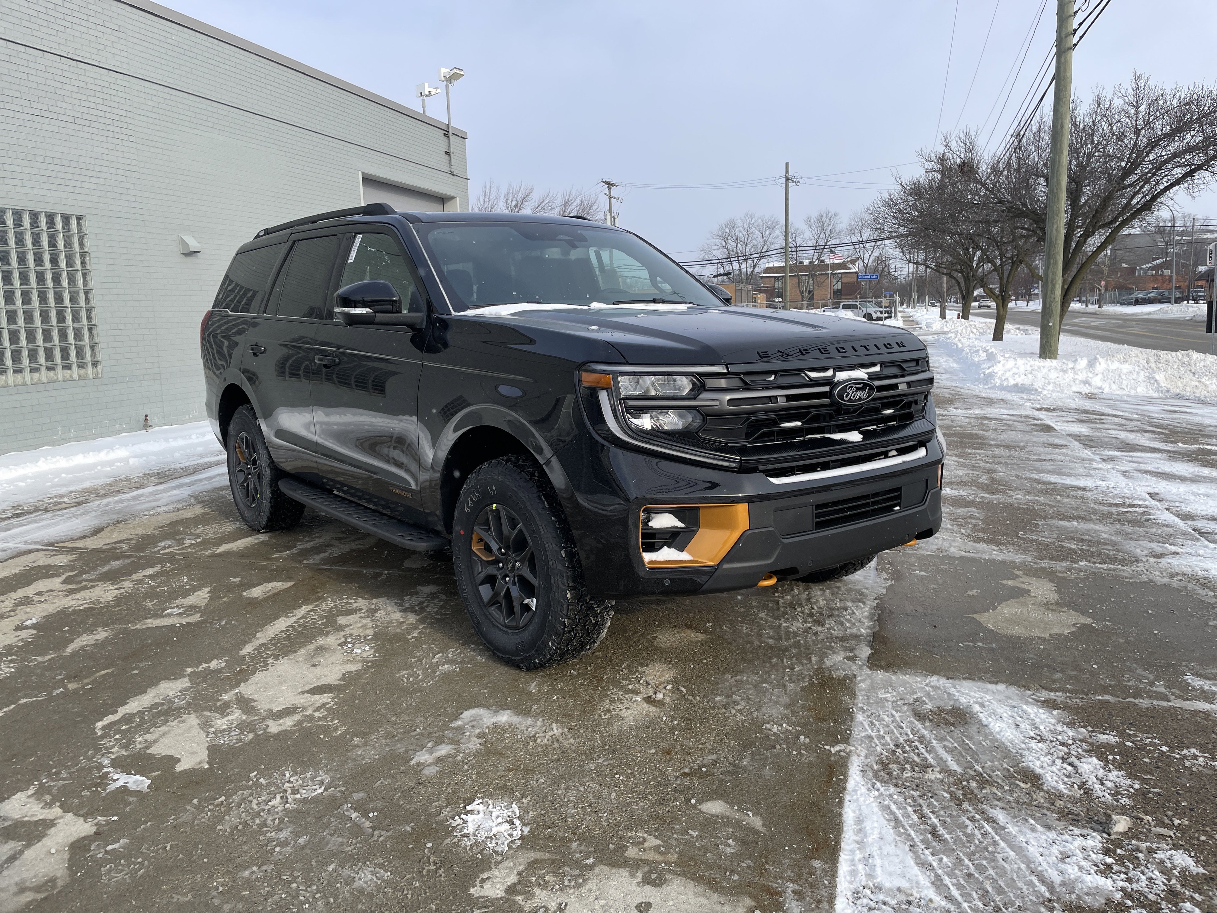 New 2026 Ford Expedition Tremor image 1