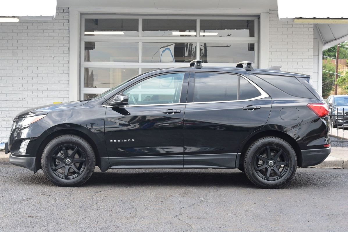 Used 2019 Chevrolet Equinox LT AWD/4WD image 2