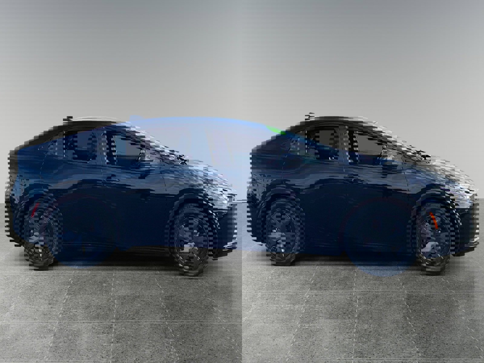 Used 2024 Toyota Prius LE image 6