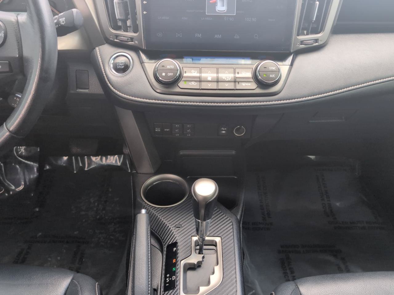 Used 2015 Toyota RAV4 Limited FWD image 16