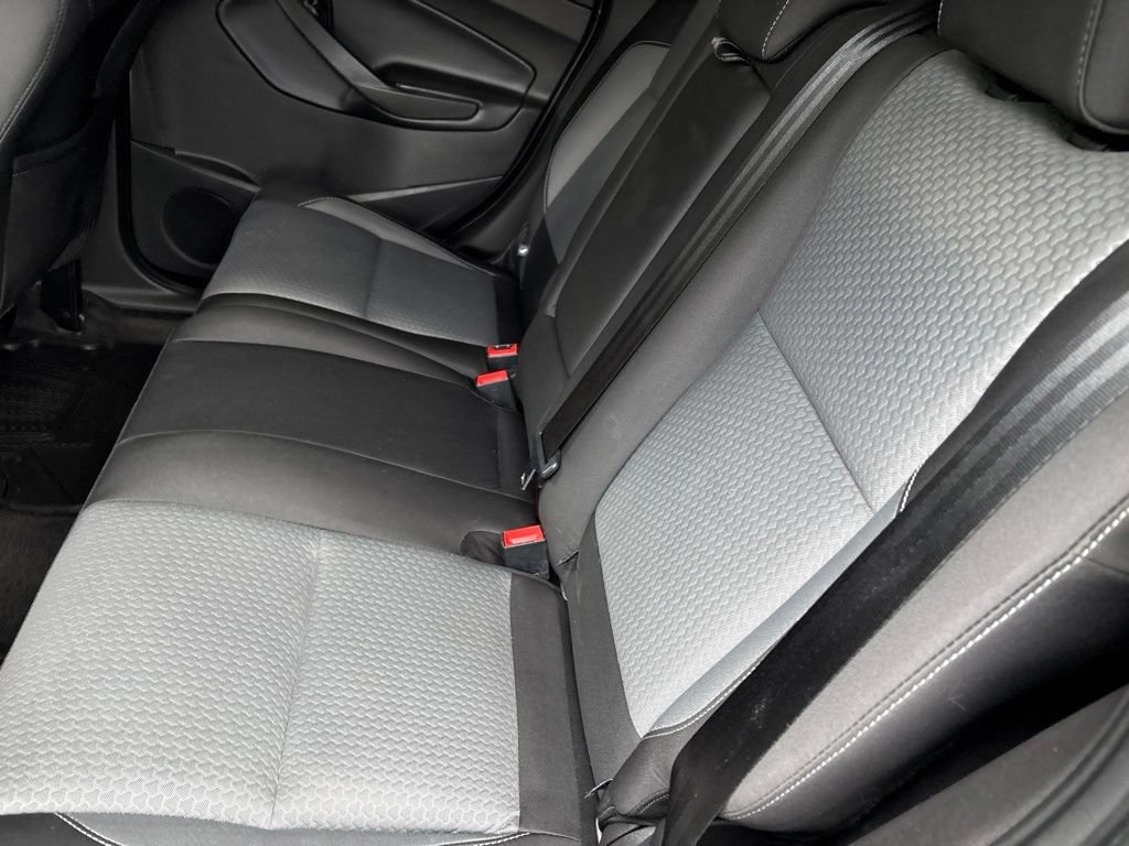 Used 2017 Ford Escape SE w/ Equipment Group 201A AWD/4WD image 10