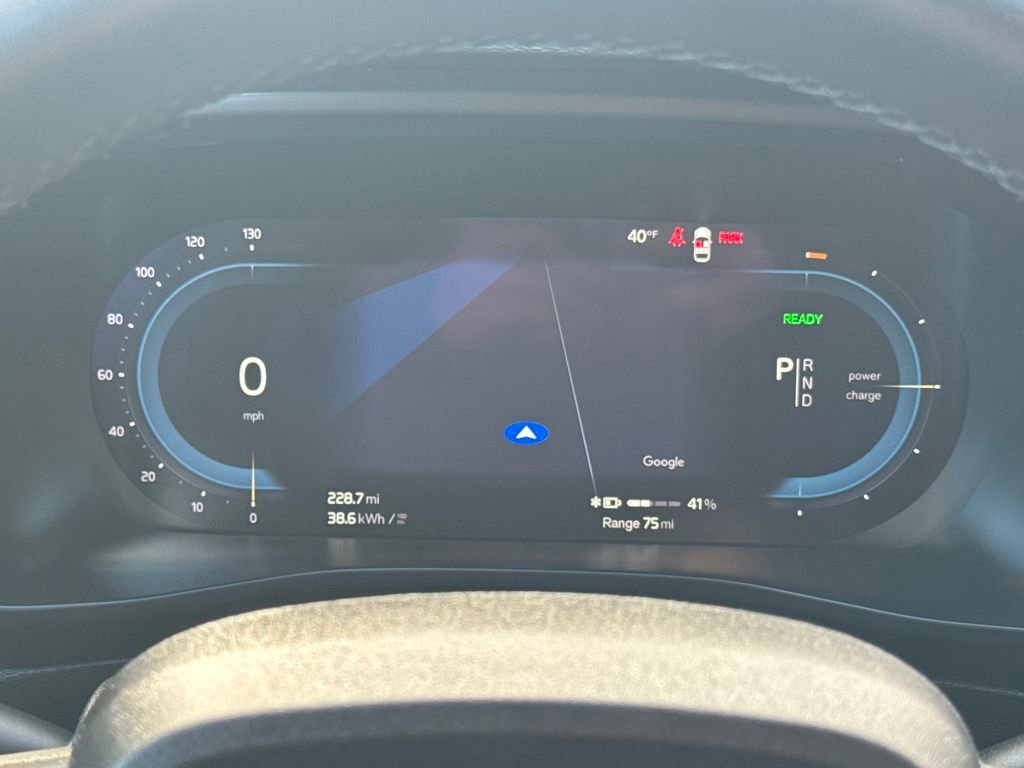 Used 2023 Volvo C40 P8 Recharge Ultimate w/ Protection Package Premier image 18