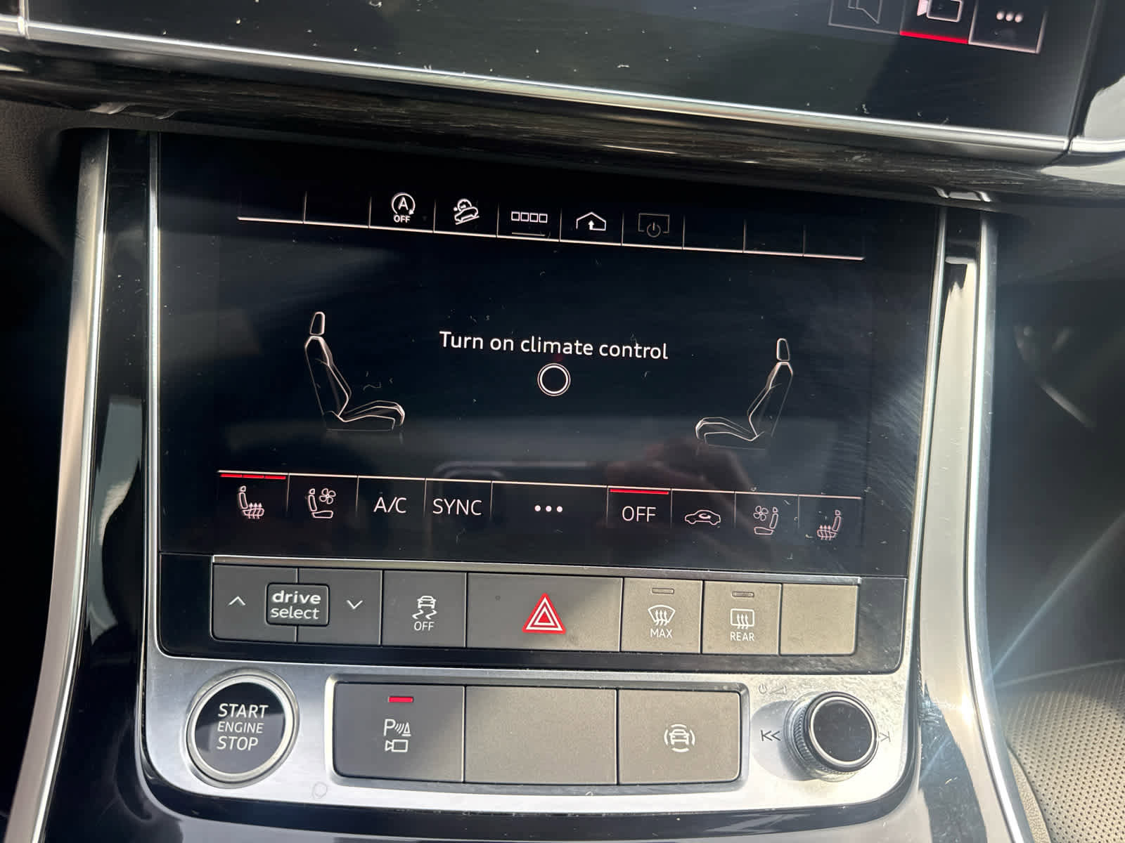 Used 2025 Audi Q7 2.0T Premium Plus w/ Premium Plus Package image 15