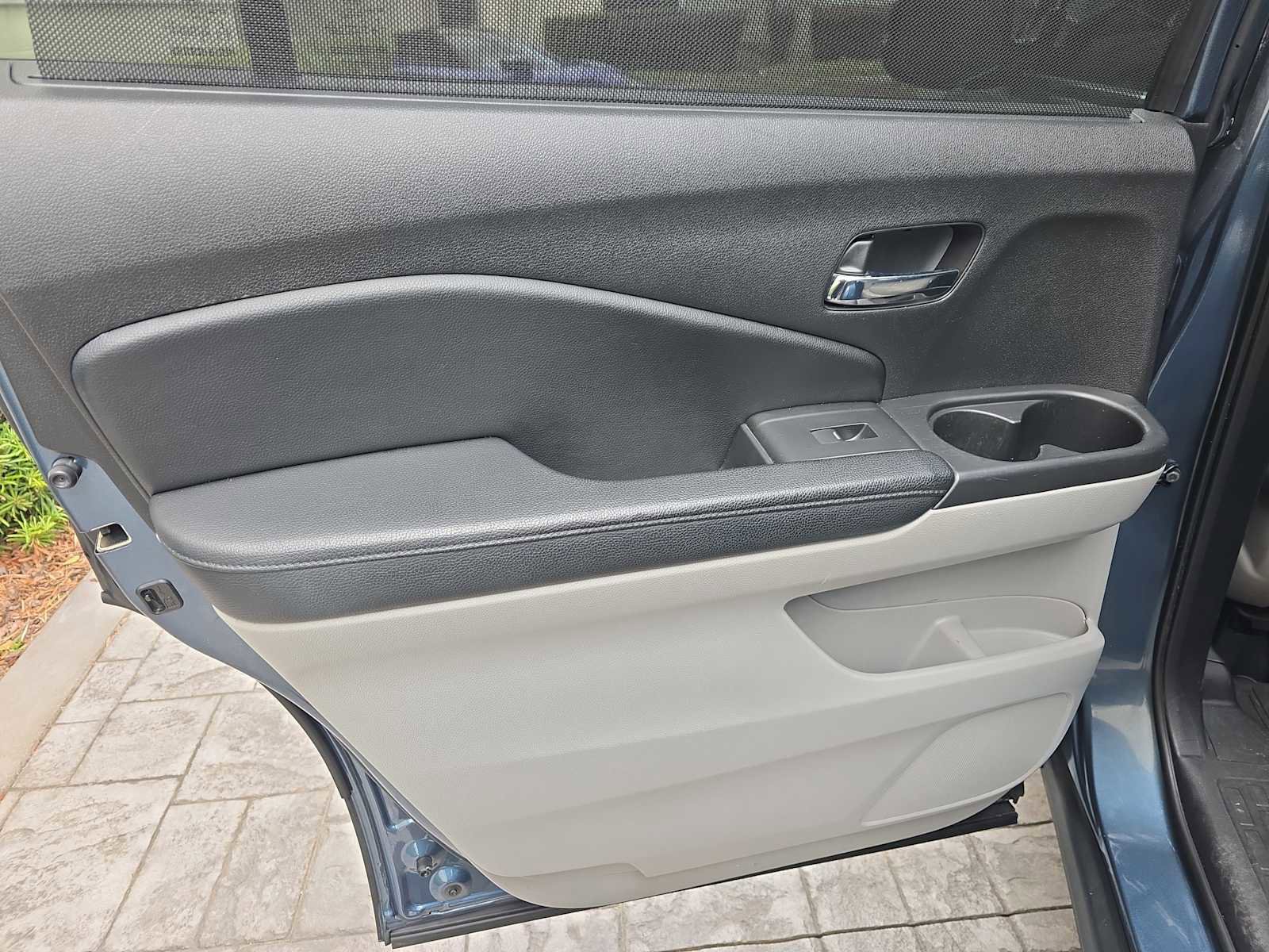 Used 2017 Honda Pilot Touring image 12