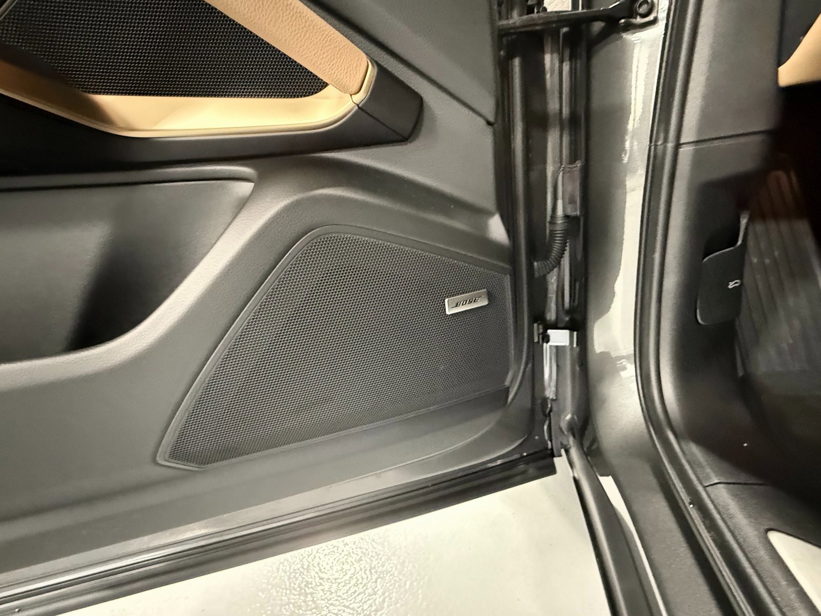 Certified 2025 Porsche Cayenne image 15