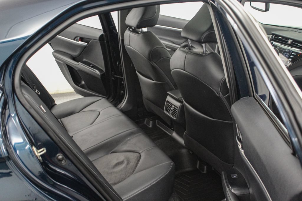 Used 2020 Toyota Camry XSE FWD image 23