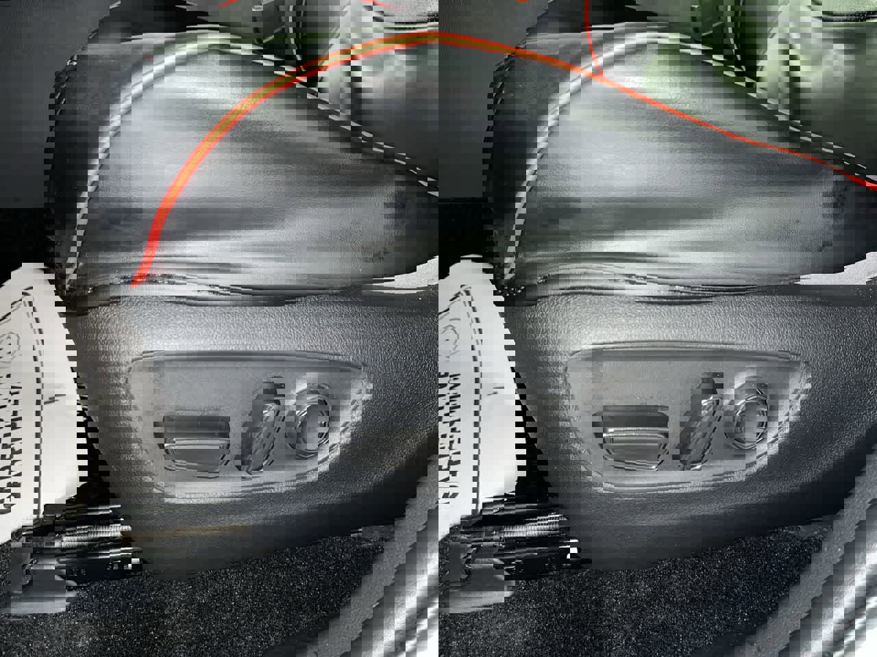 Used 2024 Toyota RAV4 XLE w/ Convenience Package AWD/4WD image 14