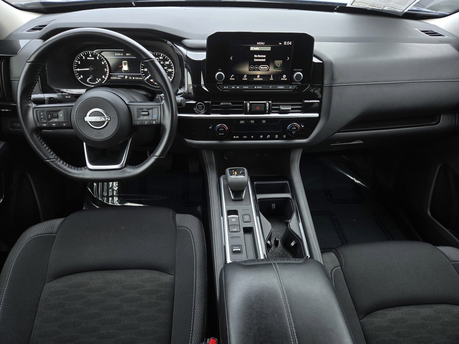 Used 2024 Nissan Pathfinder SV image 14