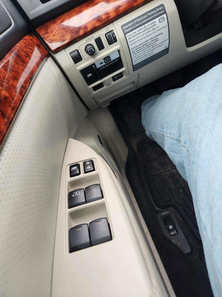 Used 2011 Subaru Outback 2.5i Limited image 20