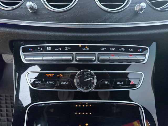 Used 2017 Mercedes-Benz E 300 4MATIC image 32