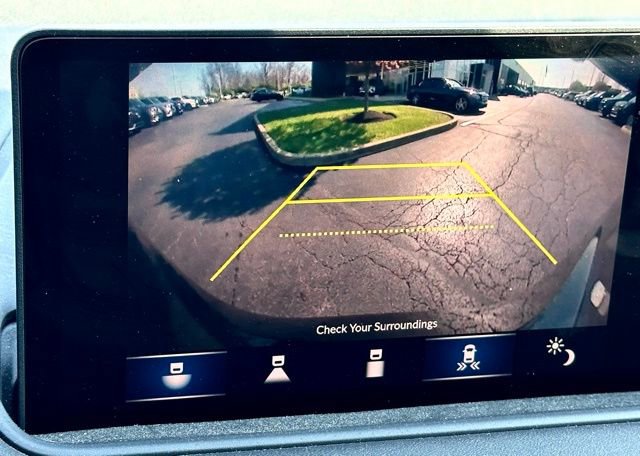 Used 2022 Acura MDX SH-AWD w/ Technology Package image 15