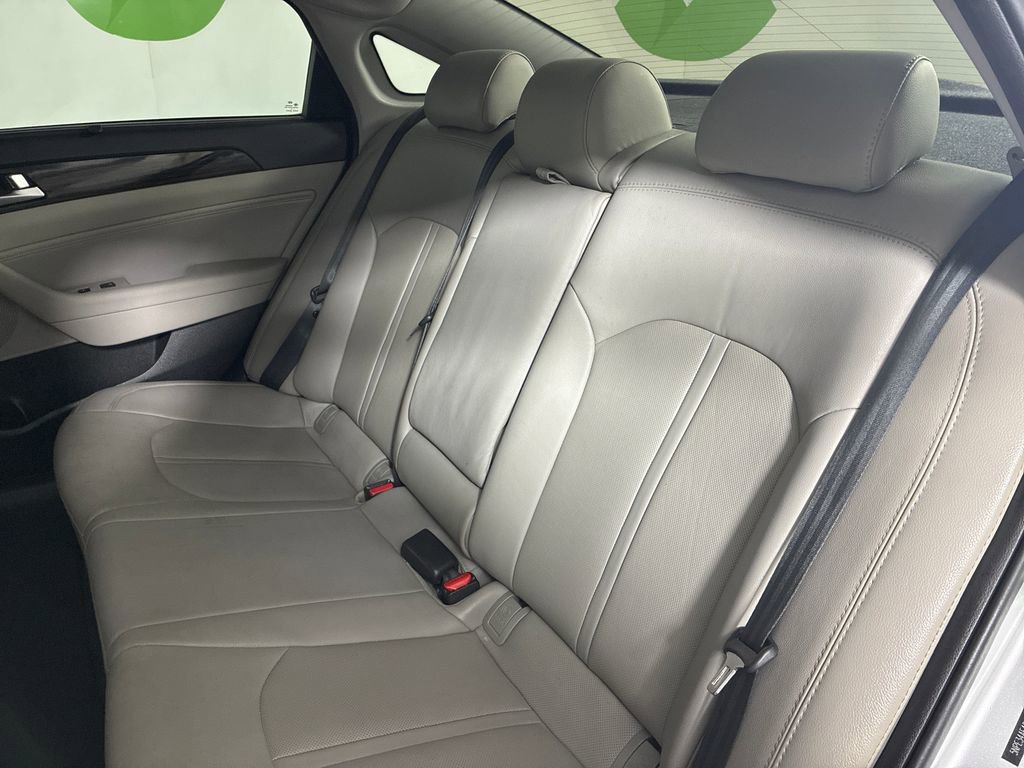 Used 2016 Hyundai Sonata Limited w/ Option Group 05 image 27