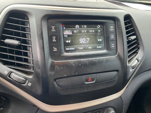 Used 2016 Jeep Cherokee Sport w/ Cold Weather Group image 7