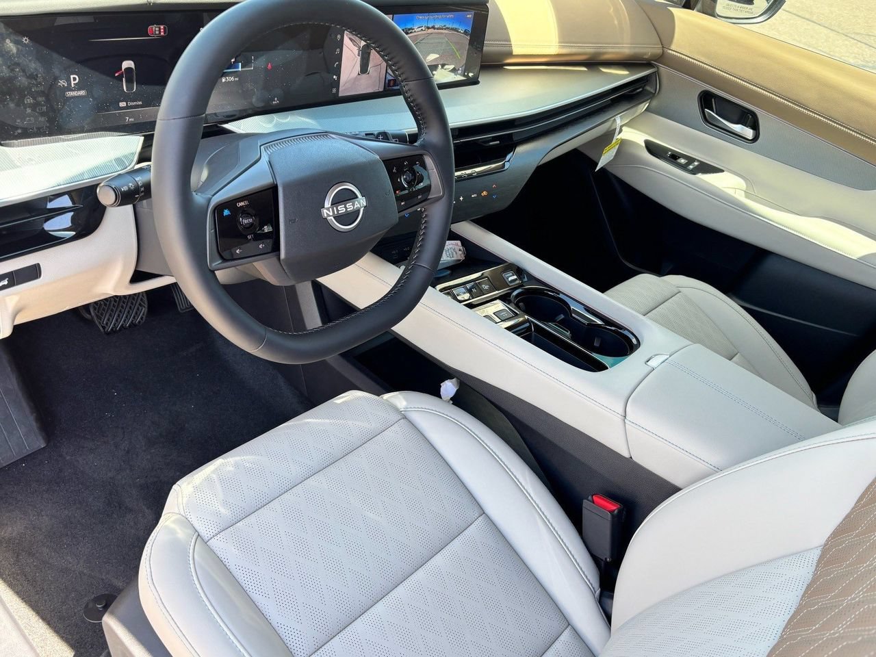 New 2026 Nissan Murano Platinum w/ Cargo Package AWD/4WD image 18