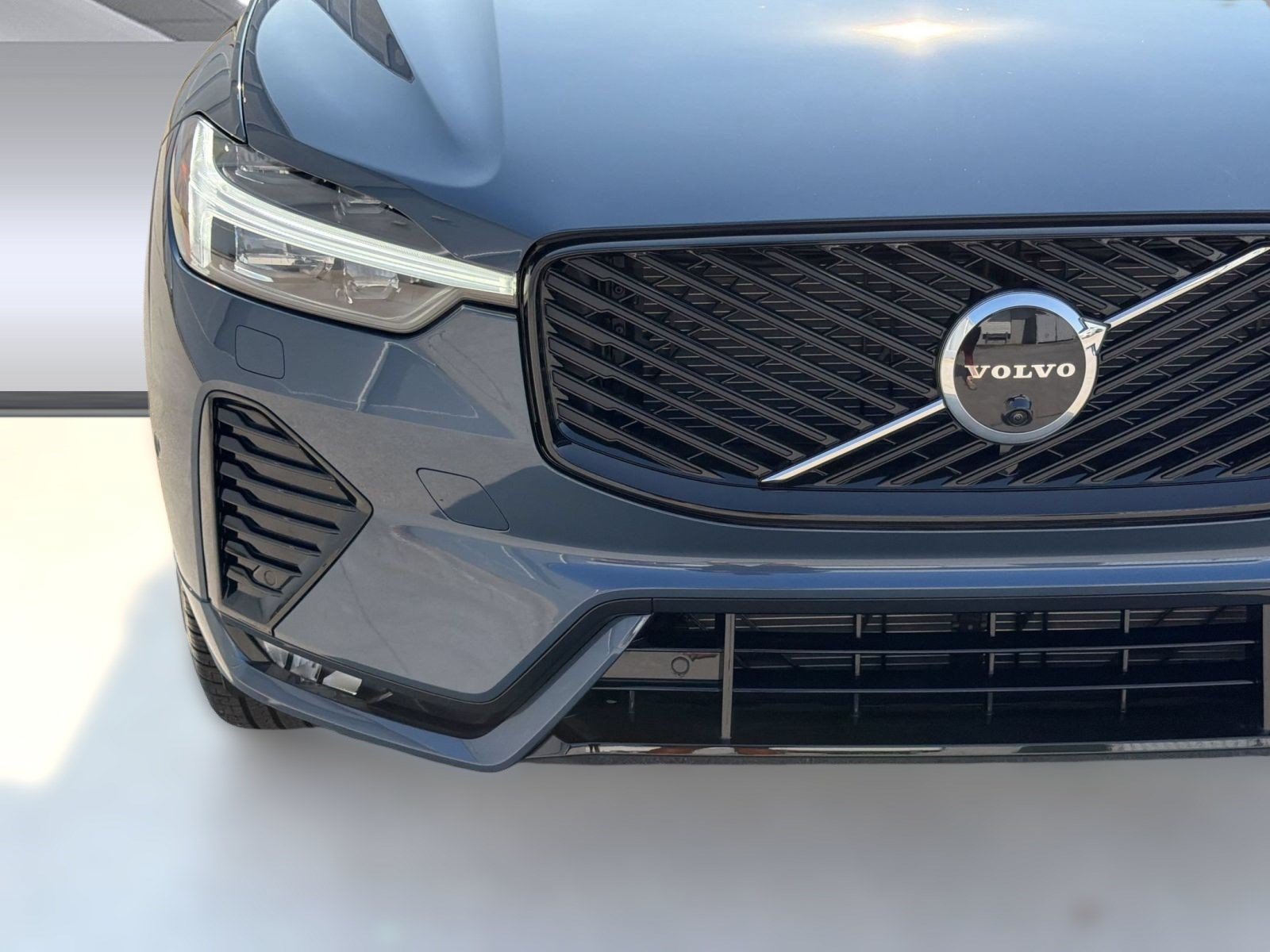 New 2026 Volvo XC60 B5 Plus w/ Climate Package AWD/4WD image 28