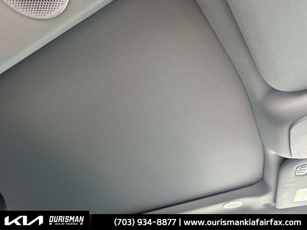 Used 2023 Ford F150 Lariat w/ Equipment Group 502A High image 21